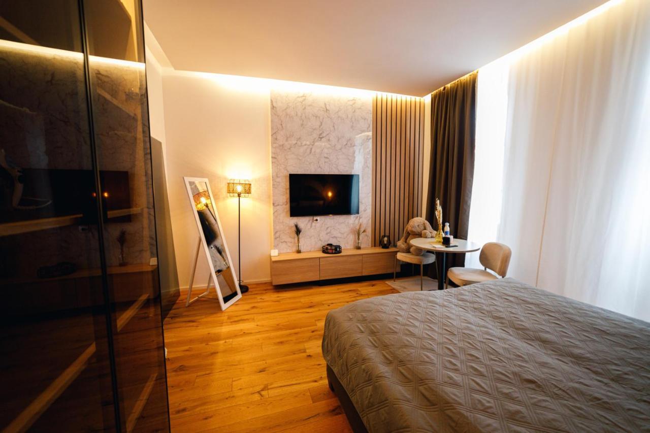 וינה Lariana Apartment מראה חיצוני תמונה